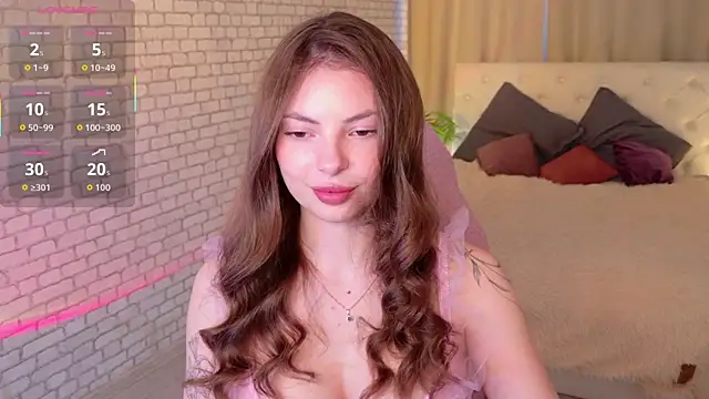 PhantomLace online show from April 8, 2026, 5:42 am