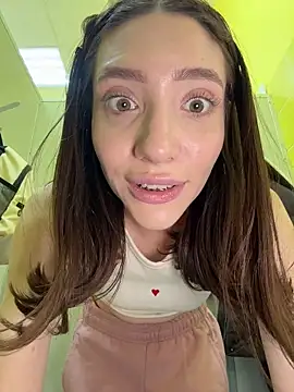 BallerinaCappuccino  online show from April 18, 2026, 9:44 am