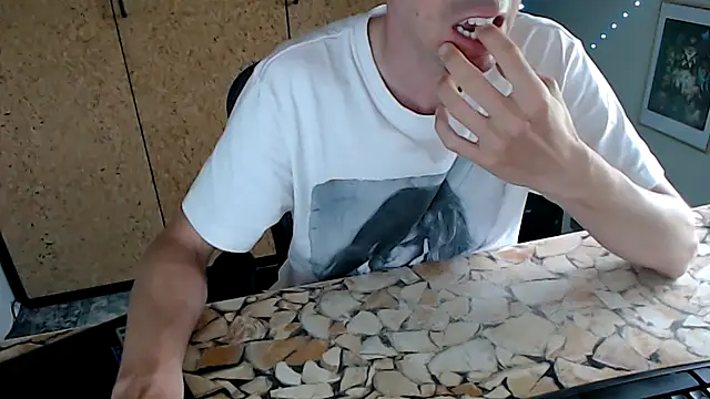 sakiramissy online show from April 20, 2026, 2:51 pm