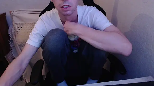 sakiramissy online show from November 18, 2025, 8:45 pm