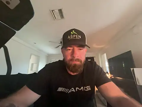 Snapshot of biggdickbandit92 chatting on June 3, 2026, 1:56 pm biggdickbandit92 online show from June 3, 2026, 1:56 pm