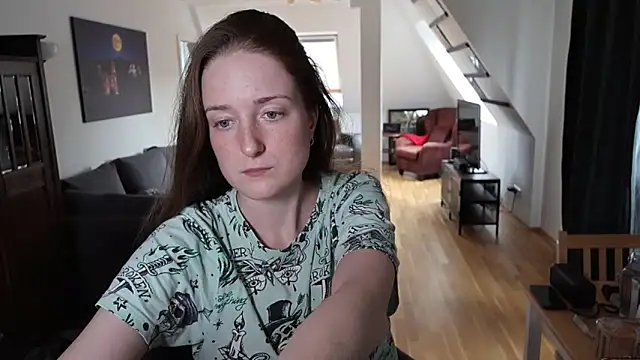 Snapshot of Tanywish chatting on November 4, 2025, 12:31 pm Tanywish online show from November 4, 2025, 12:31 pm