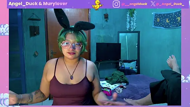 Snapshot of Angel_Duck chatting on May 23, 2026, 9:36 pm Angel Duck online show from May 23, 2026, 9:36 pm