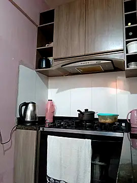  SexyPetite  online show from September 28, 2025, 9:22 pm