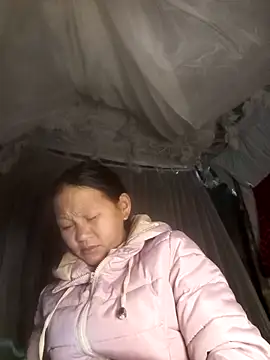 Snapshot of MaiHoa69 chatting on December 19, 2025, 12:58 am MaiHoa69 online show from December 19, 2025, 12:58 am