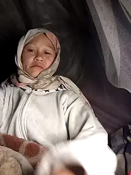 Snapshot of MaiHoa69 chatting on January 5, 2026, 9:18 pm MaiHoa69 online show from January 5, 2026, 9:18 pm