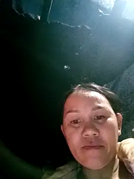 Snapshot of MaiHoa69 chatting on February 8, 2026, 12:52 am MaiHoa69 online show from February 8, 2026, 12:52 am