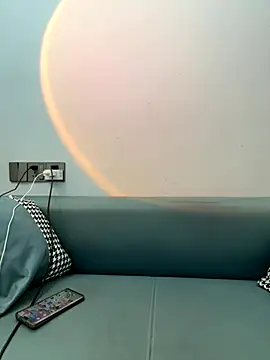 xiaoqiao ss online show from October 17, 2025, 2:15 am