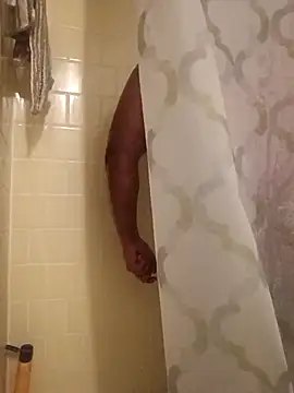 Longthickdick33 online show from April 19, 2026, 12:06 pm