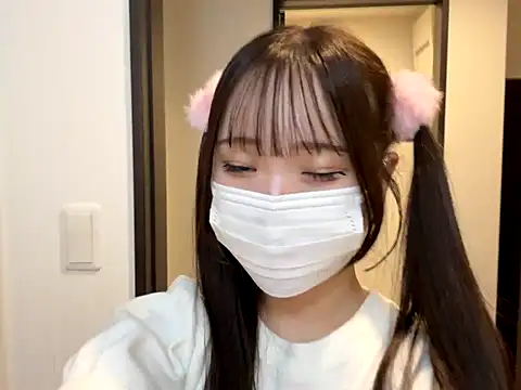 nano-da-u online show from October 14, 2025, 4:18 pm