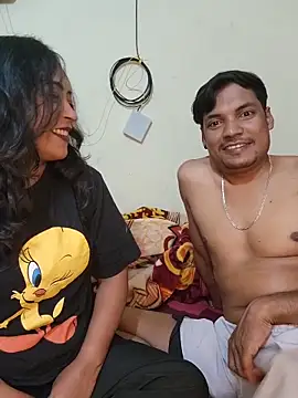 Snapshot of Hotbhabi305 chatting on February 22, 2026, 9:55 am Hotbhabi305 online show from February 22, 2026, 9:55 am