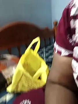 Snapshot of TAMIL_ELAKKIYA chatting on September 25, 2025, 7:25 am TAMIL ELAKKIYA online show from September 25, 2025, 7:25 am