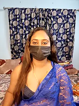 Cute-lusi online show from March 9, 2026, 7:17 pm