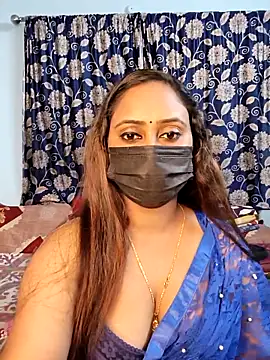 Cute-lusi online show from March 7, 2026, 6:57 pm