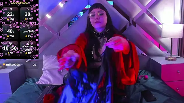 Snapshot of Ravenna666_ chatting on December 21, 2025, 2:08 pm Ravenna666 online show from December 21, 2025, 2:08 pm