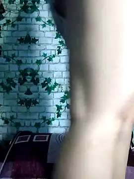 pihu099 online show from October 31, 2025, 8:49 pm