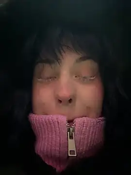 Only April online show from January 16, 2026, 5:22 am