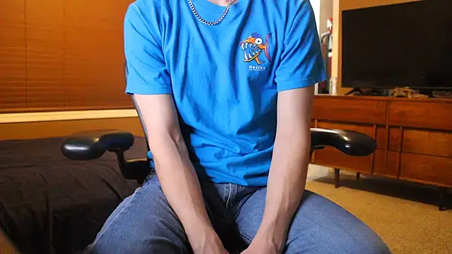 jjjjjfive online show from March 8, 2026, 2:04 am