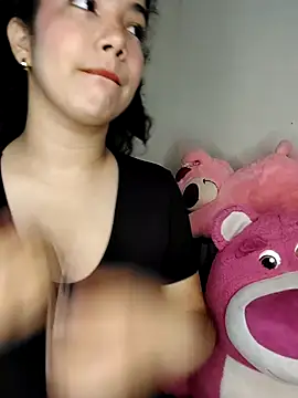 LunaRosse  online show from December 19, 2025, 12:07 pm