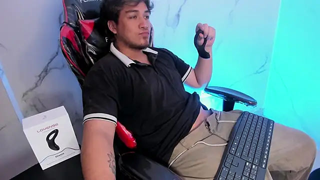 juanmechanic  online show from April 3, 2026, 6:53 am