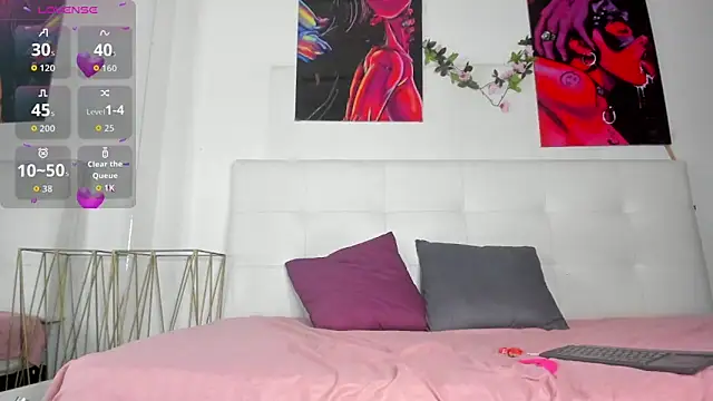 Lucia78couple online show from October 27, 2025, 9:49 pm