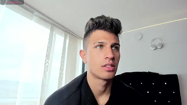 kevin ahss online show from September 30, 2025, 4:24 pm