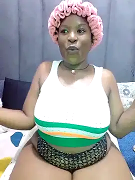 MrsMxx25 online show from October 22, 2025, 10:25 am