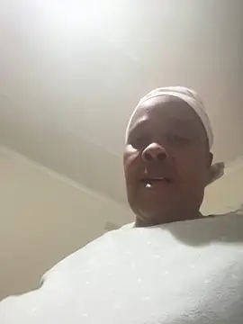 Ebonyboobsmilk online show from June 12, 2026, 7:55 pm