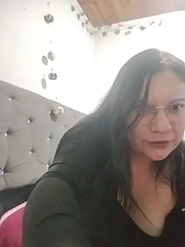 miichellemalvoa online show from July 22, 2026, 12:45 am