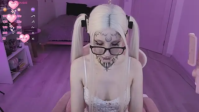 Nana stolass online show from March 30, 2026, 10:50 am