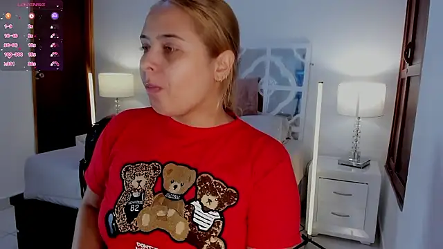 MikaelaStone online show from January 6, 2026, 11:25 am