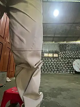 Huong-Ly online show from February 21, 2026, 5:53 am