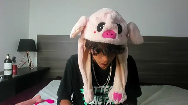 d3rke 666 online show from October 28, 2025, 12:22 am