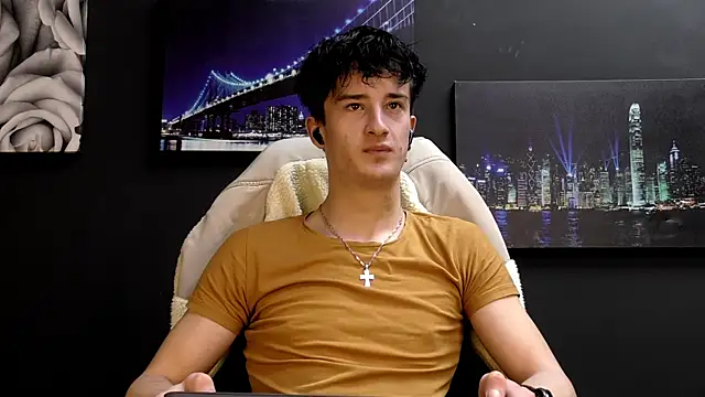 Snapshot of SirReed chatting on February 14, 2026, 5:51 am SirReed online show from February 14, 2026, 5:51 am