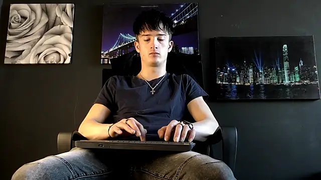 Snapshot of SirReed chatting on January 17, 2026, 9:57 am SirReed online show from January 17, 2026, 9:57 am