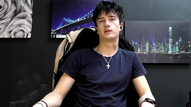 Snapshot of SirReed chatting on February 11, 2026, 6:02 am SirReed online show from February 11, 2026, 6:02 am