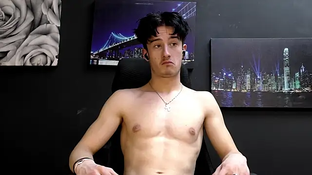 Snapshot of SirReed chatting on February 8, 2026, 8:01 am SirReed online show from February 8, 2026, 8:01 am