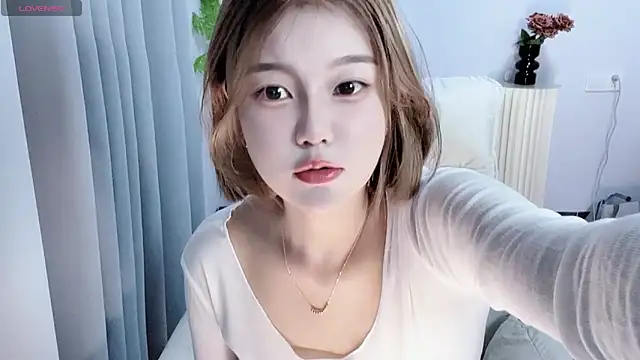 Lee-99 online show from September 11, 2025, 7:47 pm