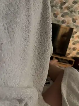 LesAmantsAE2 online show from April 12, 2026, 8:28 am