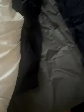 LesAmantsAE2 online show from October 12, 2025, 7:10 am