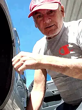 Snapshot of pareja-40-20 chatting on April 3, 2026, 8:04 pm pareja-40-20 online show from April 3, 2026, 8:04 pm