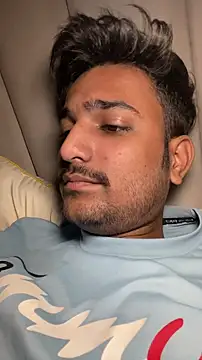 the Shinchanxh online show from November 12, 2025, 2:04 am