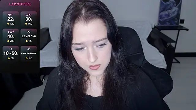 Snapshot of Sunshine_J chatting on November 12, 2025, 7:18 pm Sunshine J online show from November 12, 2025, 7:18 pm