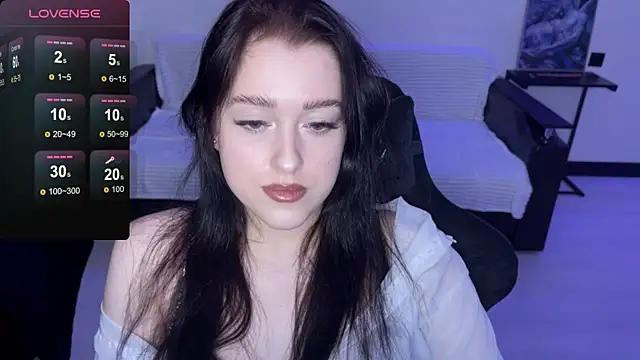 Snapshot of Sunshine_J chatting on November 23, 2025, 7:35 pm Sunshine J online show from November 23, 2025, 7:35 pm