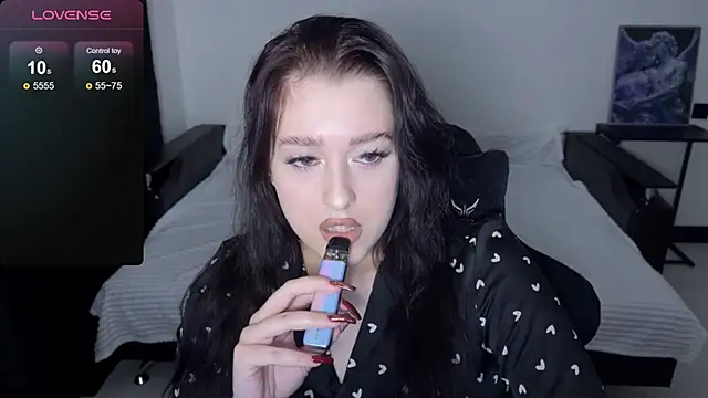 Snapshot of Sunshine_J chatting on November 20, 2025, 5:35 pm Sunshine J online show from November 20, 2025, 5:35 pm