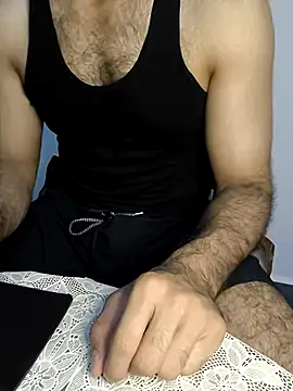 Snapshot of yazin199 chatting on September 27, 2025, 9:43 pm yazin199 online show from September 27, 2025, 9:43 pm