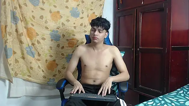 alice julls online show from June 25, 2026, 6:13 pm