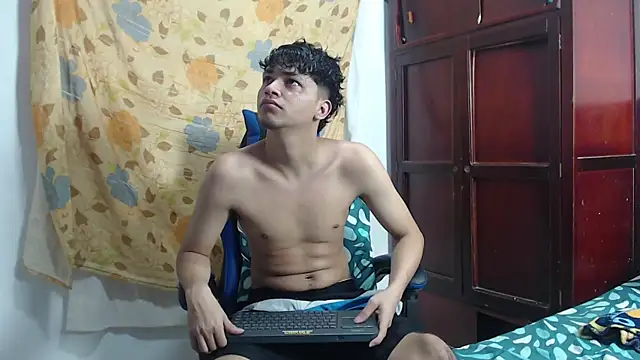 alice julls online show from June 24, 2026, 5:11 pm