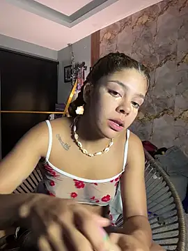 hannachris- online show from December 3, 2025, 11:25 pm