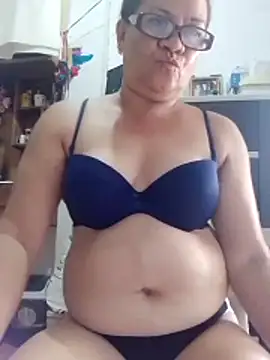 vickyhot1966 online show from May 27, 2026, 3:58 am